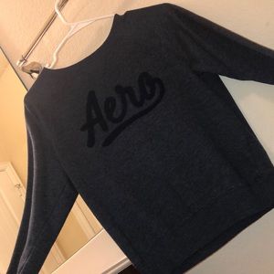A Aeropostale’s sweatshirt